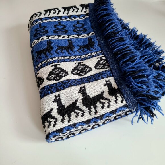 Frazadas Pauta Antialergicas blanket/throw with alpaca design. - Picture 6 of 10